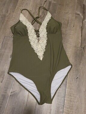 Cupshe Olive Green One-Piece Swimsuit with Cream Lace V-Neck